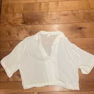 H&M Lightweight Sheer White Cropped Button-Up Top